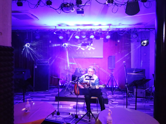 �V���Ńt�H�[�N����